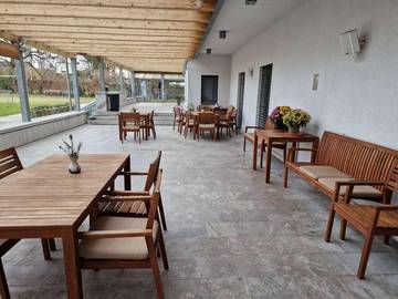 Vernada v domu starejši Janeza Krstnika